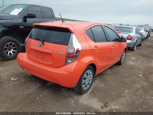 Photo 3 VIN: JTDKDTB31D1031912 - TOYOTA PRIUS C 