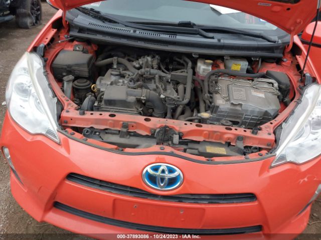 Photo 9 VIN: JTDKDTB31D1031912 - TOYOTA PRIUS C 