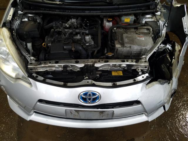 Photo 6 VIN: JTDKDTB31D1043252 - TOYOTA PRIUS C 