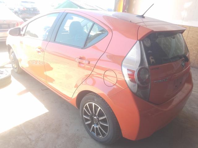 Photo 2 VIN: JTDKDTB31D1045003 - TOYOTA PRIUS C 