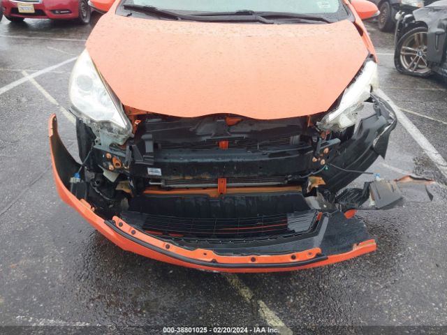 Photo 5 VIN: JTDKDTB31D1052372 - TOYOTA PRIUS C 