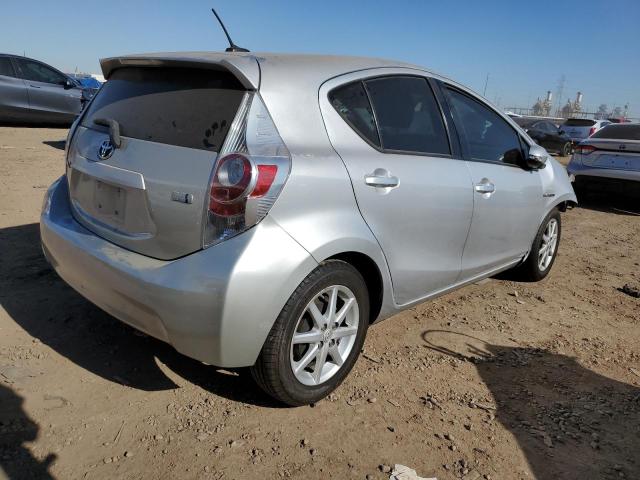 Photo 2 VIN: JTDKDTB31D1528040 - TOYOTA PRIUS 