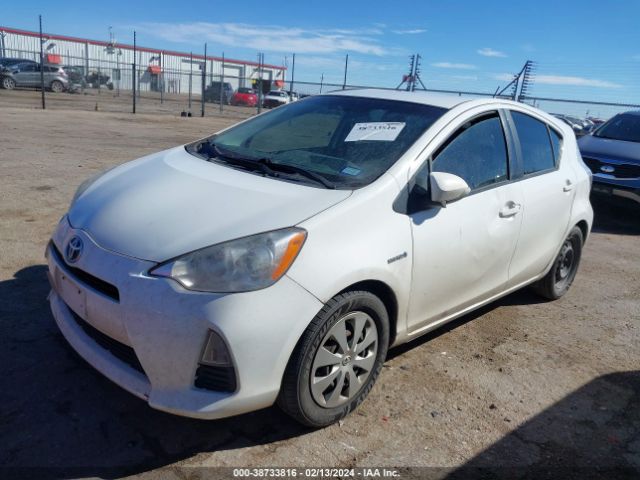 Photo 1 VIN: JTDKDTB31D1534341 - TOYOTA PRIUS C 