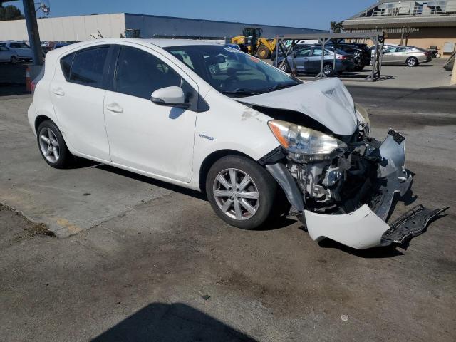 Photo 3 VIN: JTDKDTB31D1536221 - TOYOTA PRIUS C 