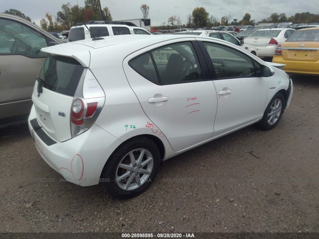 Photo 3 VIN: JTDKDTB31D1541757 - TOYOTA PRIUS C 