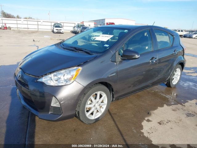 Photo 1 VIN: JTDKDTB31D1557134 - TOYOTA PRIUS C 