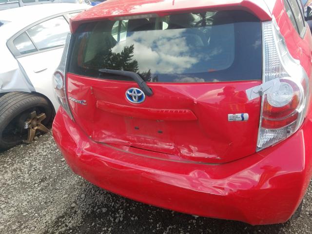 Photo 8 VIN: JTDKDTB31E1063552 - TOYOTA PRIUS C 