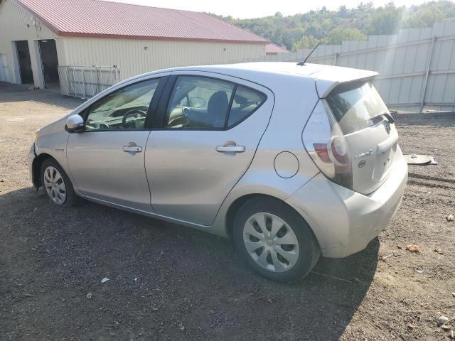 Photo 1 VIN: JTDKDTB31E1071196 - TOYOTA PRIUS C 