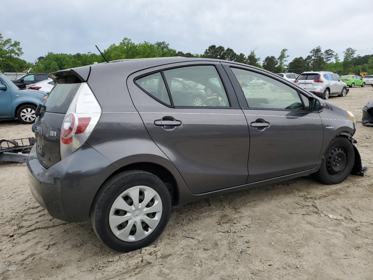 Photo 2 VIN: JTDKDTB31E1077791 - TOYOTA PRIUS 