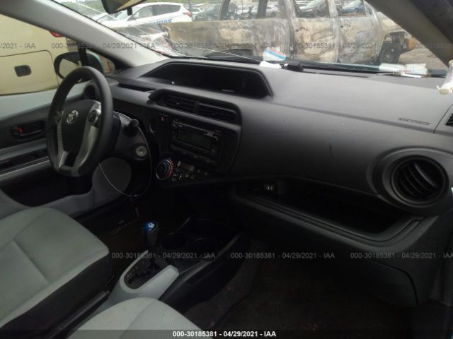 Photo 4 VIN: JTDKDTB31E1086135 - TOYOTA PRIUS C 