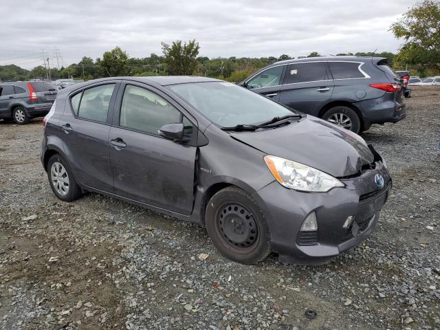 Photo 3 VIN: JTDKDTB31E1569303 - TOYOTA PRIUS C 