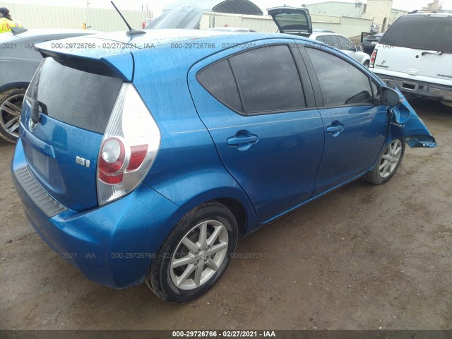 Photo 3 VIN: JTDKDTB31E1570984 - TOYOTA PRIUS C 