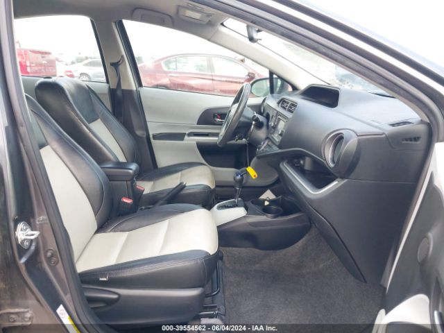 Photo 4 VIN: JTDKDTB31E1574100 - TOYOTA PRIUS C 