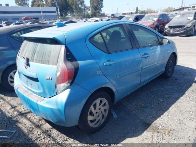 Photo 3 VIN: JTDKDTB31F1093524 - TOYOTA PRIUS C 