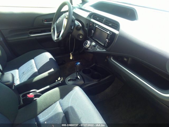 Photo 4 VIN: JTDKDTB31F1105364 - TOYOTA PRIUS C 