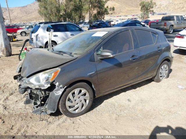 Photo 1 VIN: JTDKDTB31F1580979 - TOYOTA PRIUS C 