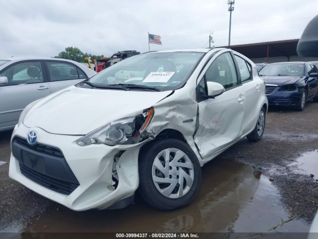 Photo 1 VIN: JTDKDTB31F1582117 - TOYOTA PRIUS C 