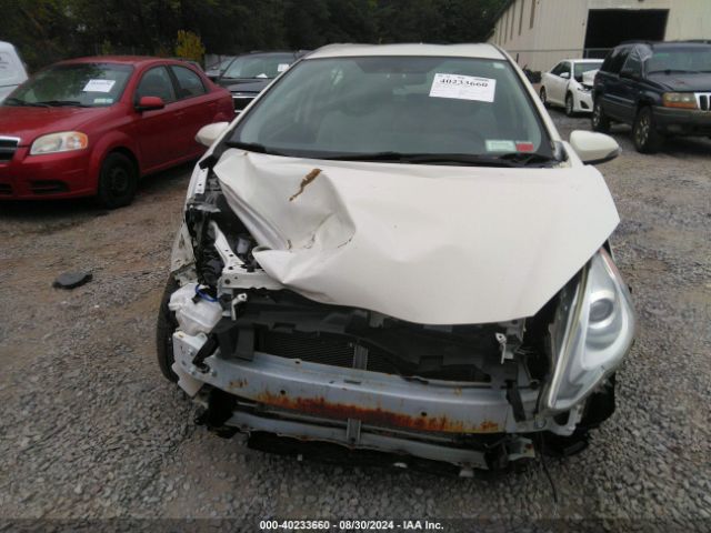 Photo 5 VIN: JTDKDTB31G1117693 - TOYOTA PRIUS C 