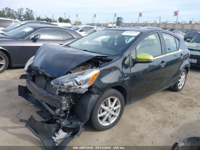 Photo 1 VIN: JTDKDTB31G1117810 - TOYOTA PRIUS C 