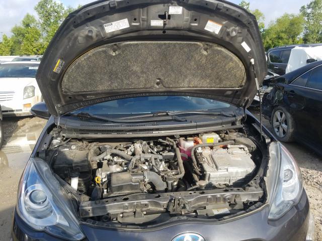 Photo 6 VIN: JTDKDTB31G1131514 - TOYOTA PRIUS C 