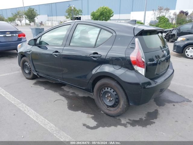 Photo 2 VIN: JTDKDTB31G1133294 - TOYOTA PRIUS C 