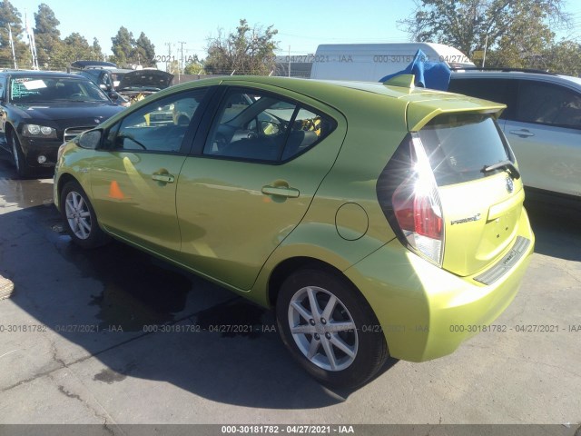 Photo 2 VIN: JTDKDTB31G1135160 - TOYOTA PRIUS C 