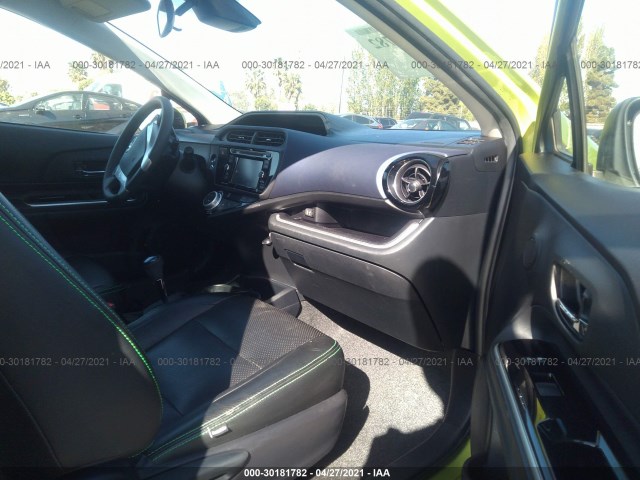 Photo 4 VIN: JTDKDTB31G1135160 - TOYOTA PRIUS C 