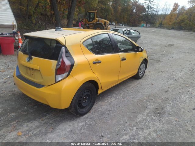 Photo 3 VIN: JTDKDTB31G1590042 - TOYOTA PRIUS C 