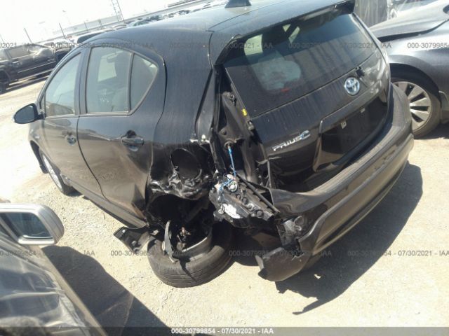 Photo 2 VIN: JTDKDTB31H1595260 - TOYOTA PRIUS C 