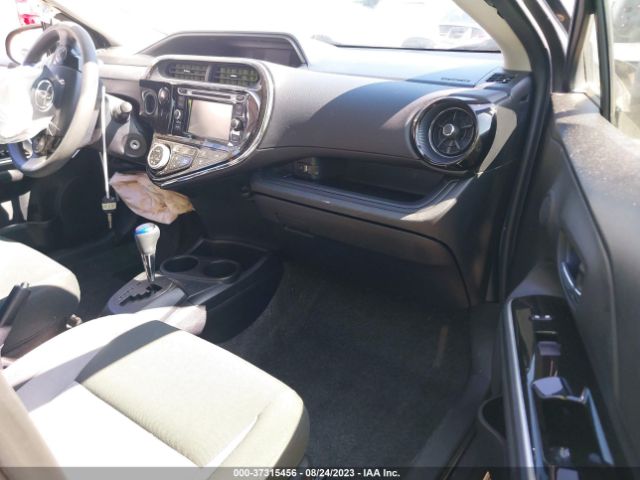 Photo 4 VIN: JTDKDTB31J1613262 - TOYOTA PRIUS C 