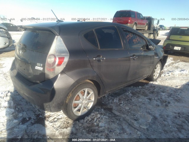 Photo 3 VIN: JTDKDTB32C1007438 - TOYOTA PRIUS C 