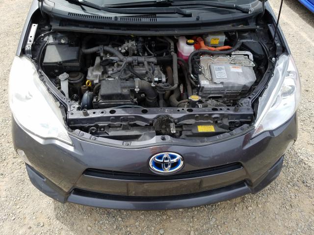 Photo 6 VIN: JTDKDTB32C1024563 - TOYOTA PRIUS C 