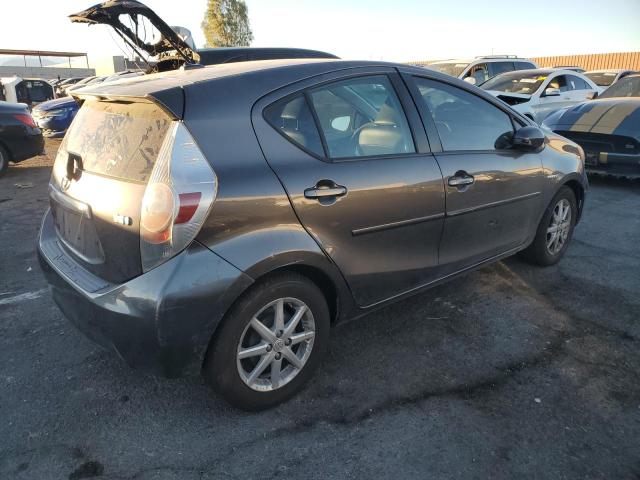 Photo 2 VIN: JTDKDTB32C1026099 - TOYOTA PRIUS C 