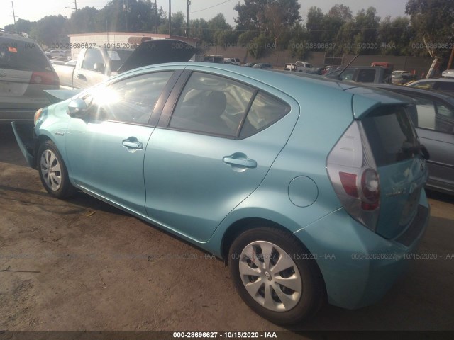 Photo 2 VIN: JTDKDTB32C1027088 - TOYOTA PRIUS C 