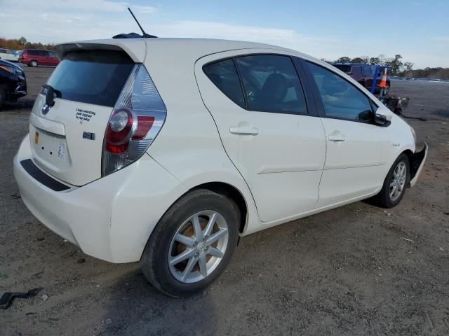 Photo 2 VIN: JTDKDTB32C1030217 - TOYOTA PRIUS 