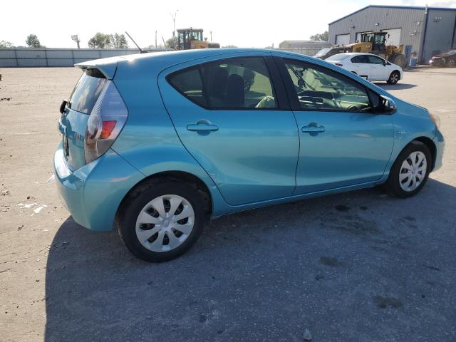 Photo 2 VIN: JTDKDTB32C1030900 - TOYOTA PRIUS C 