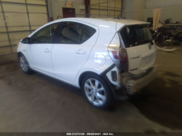 Photo 2 VIN: JTDKDTB32C1501587 - TOYOTA PRIUS C 