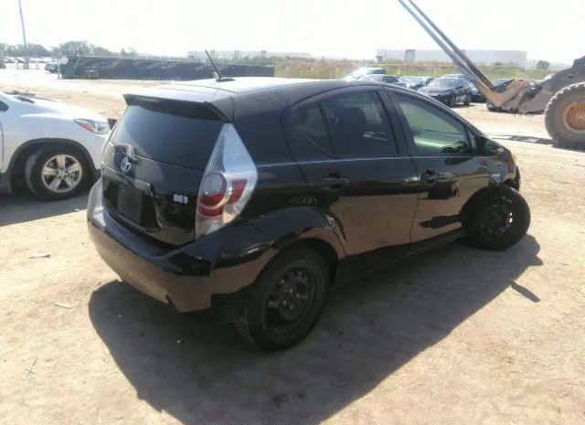 Photo 3 VIN: JTDKDTB32C1502741 - TOYOTA PRIUS C 