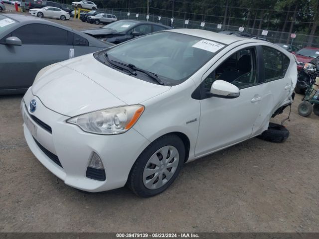 Photo 1 VIN: JTDKDTB32C1509608 - TOYOTA PRIUS C 