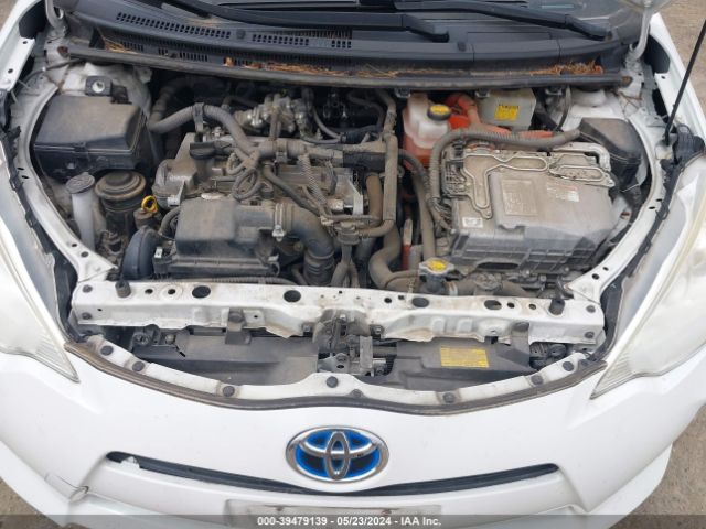 Photo 9 VIN: JTDKDTB32C1509608 - TOYOTA PRIUS C 