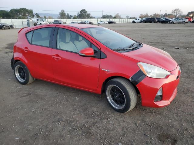 Photo 3 VIN: JTDKDTB32C1517983 - TOYOTA PRIUS C 