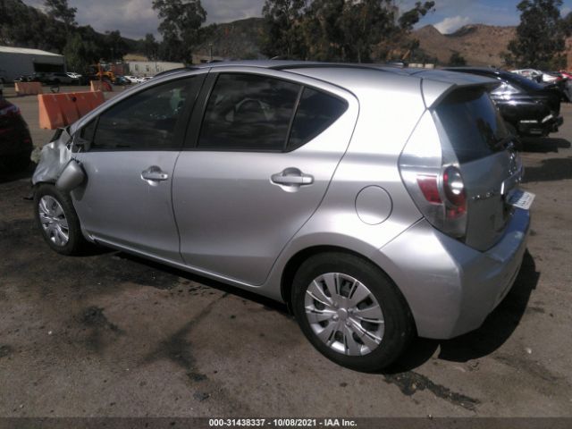 Photo 2 VIN: JTDKDTB32C1526392 - TOYOTA PRIUS C 