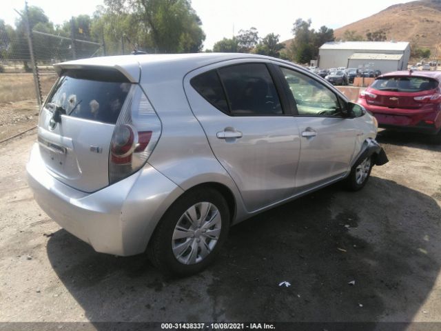 Photo 3 VIN: JTDKDTB32C1526392 - TOYOTA PRIUS C 