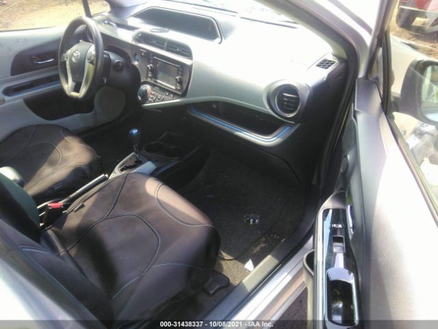 Photo 4 VIN: JTDKDTB32C1526392 - TOYOTA PRIUS C 