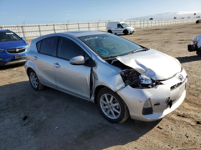 Photo 3 VIN: JTDKDTB32D1044667 - TOYOTA PRIUS C 