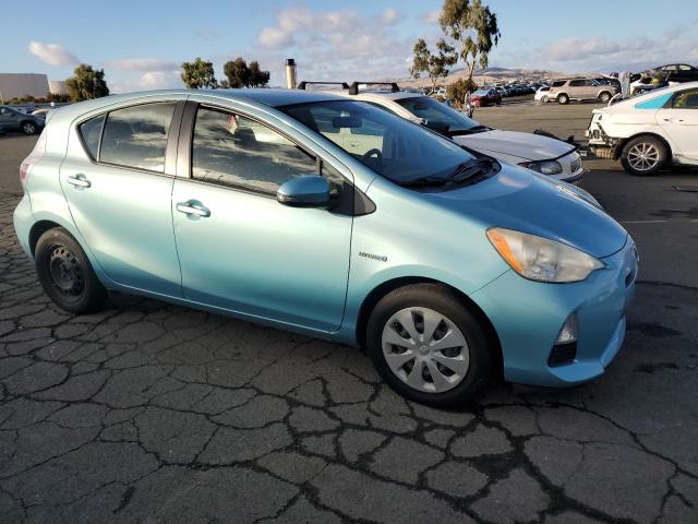 Photo 3 VIN: JTDKDTB32D1046872 - TOYOTA PRIUS C 