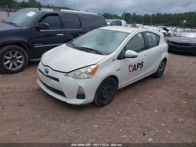 Photo 1 VIN: JTDKDTB32D1047410 - TOYOTA PRIUS C 