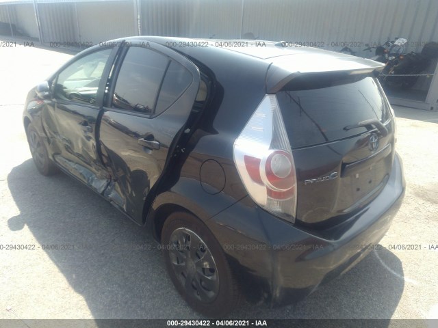 Photo 2 VIN: JTDKDTB32D1528368 - TOYOTA PRIUS C 