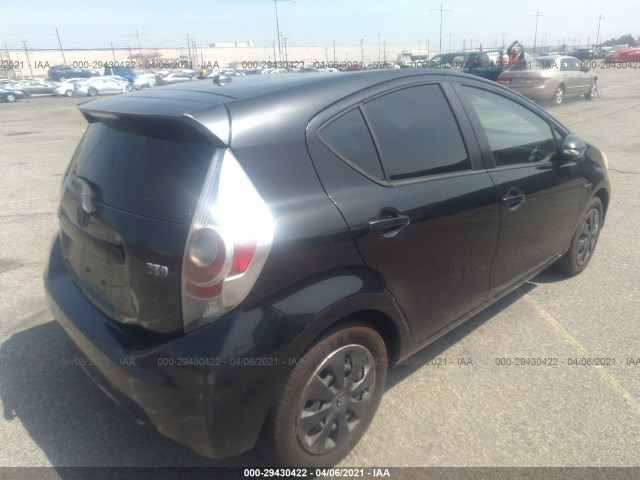 Photo 3 VIN: JTDKDTB32D1528368 - TOYOTA PRIUS C 