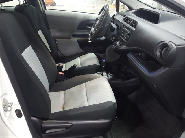 Photo 4 VIN: JTDKDTB32D1528662 - TOYOTA PRIUS C 